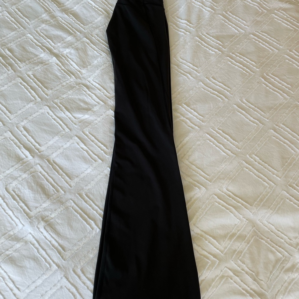 lululemon athletica Groove Pant Flare 32” - Picture 2 of 4